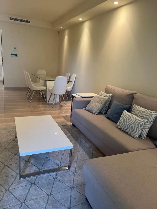 Sale of apartment in Calle de las Adelfas, 5, Marbella
photo 1