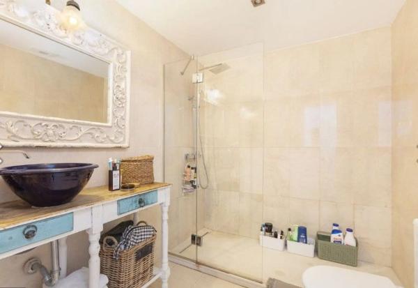 Piso en venta en Calle las Ventas, 2, Marbella
photo 1