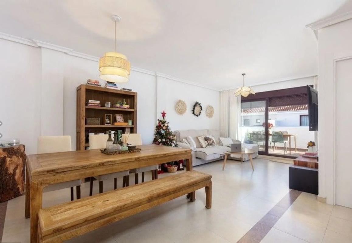 Sale of apartment in Calle las Ventas, 2, Marbella
 photo 2