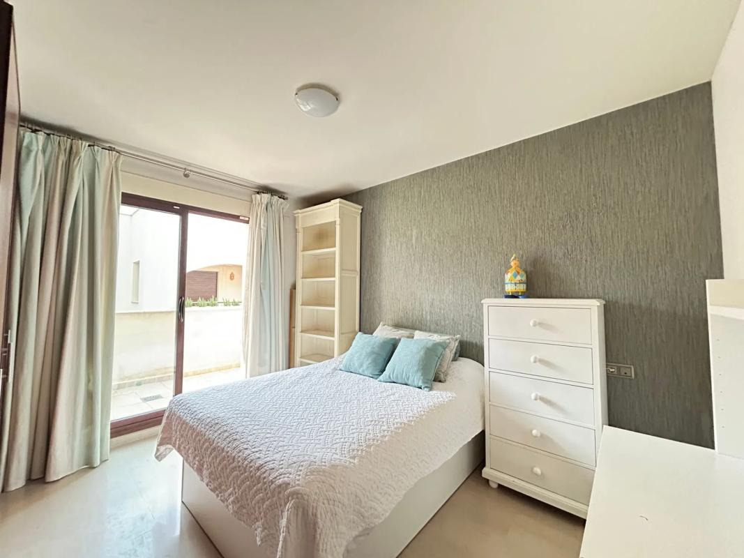 Продажа квартиры на Calle de las Adelfas s/n, Марбелла
photo 3