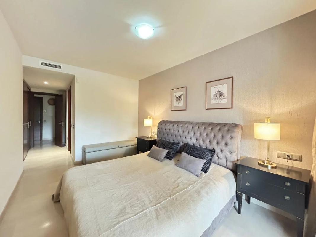 Продажа квартиры на Calle de las Adelfas s/n, Марбелла
photo 5