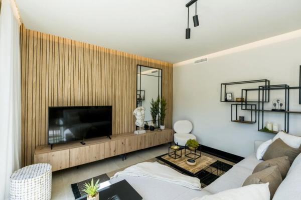 Ático en venta en  Barrio Nueva Andalucía, Marbella photo 2