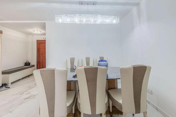 Piso en venta en PZ ORQUIDEAS LAS, 487, Marbella
photo 1