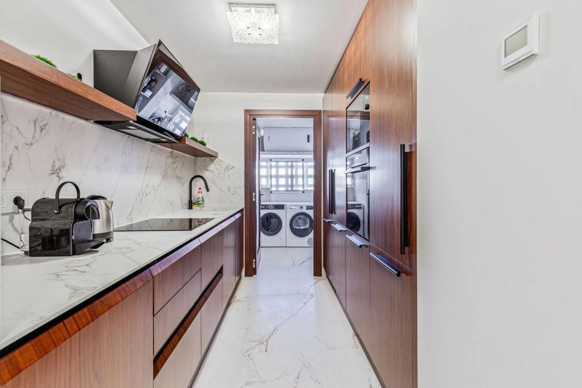Продажа квартиры на PZ ORQUIDEAS LAS, 487, Марбелла
photo 2