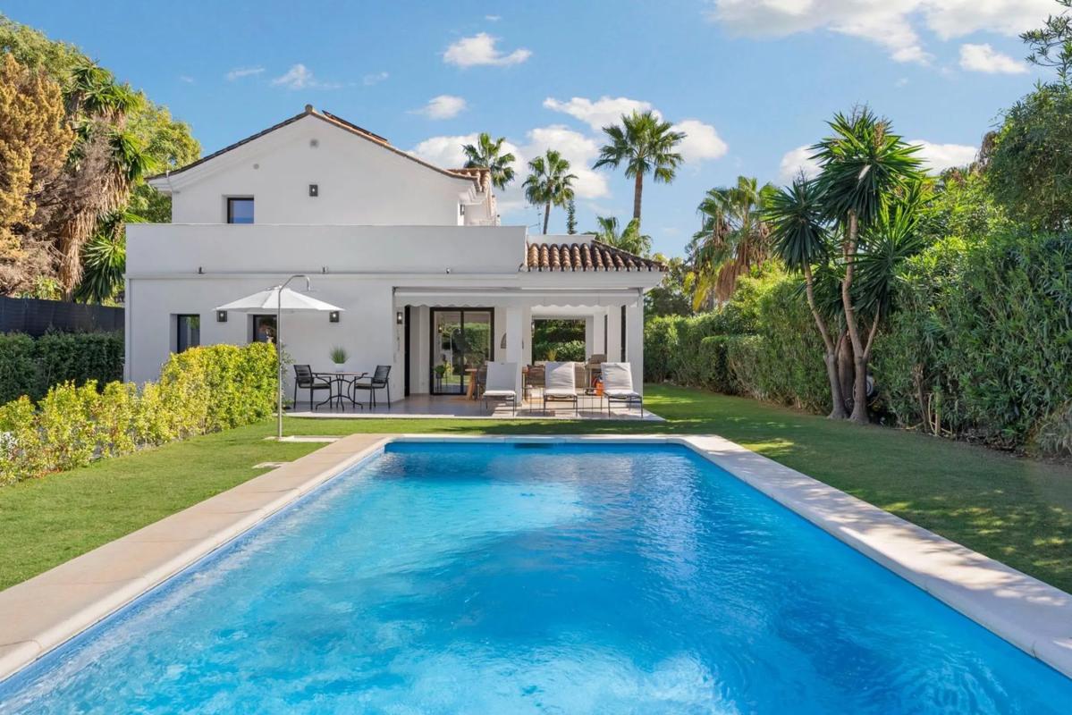 Продажа отдельного шале в Barrio Nueva Andalucía, Марбелла photo 5
