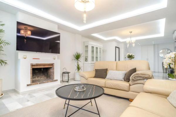 Piso en venta en Calle Río Danubio, Marbella
thumbnail 2