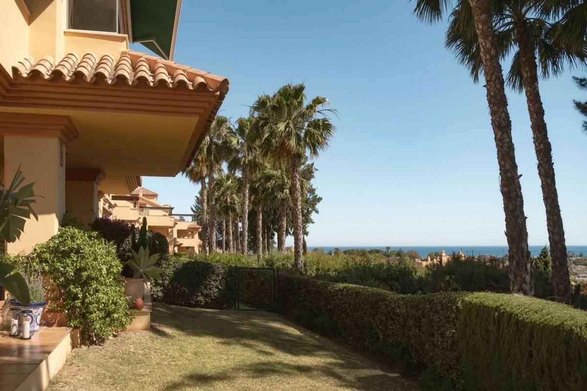 Venta de piso en Calle 18B Nva Andaluc, Marbella
photo 2