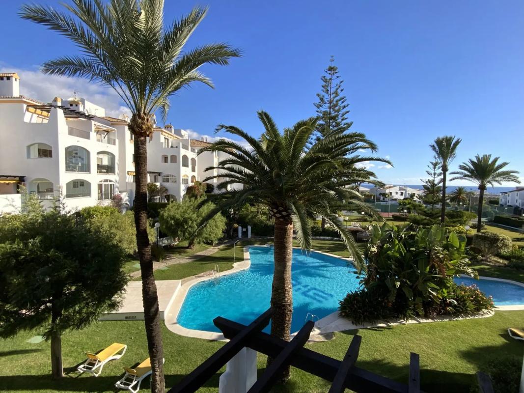 Продажа квартиры на Urbanizacion N Andalucia 7B, Марбелла
photo 1
