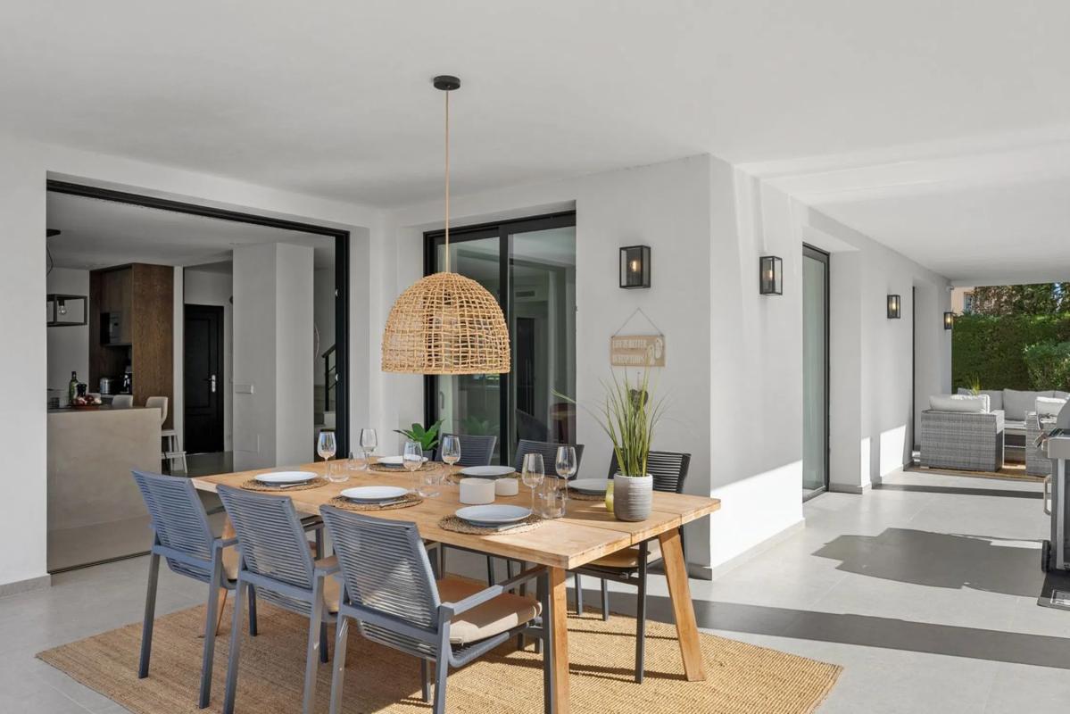 Venta de chalet independiente en Barrio Nueva Andalucía, Marbella
photo 4