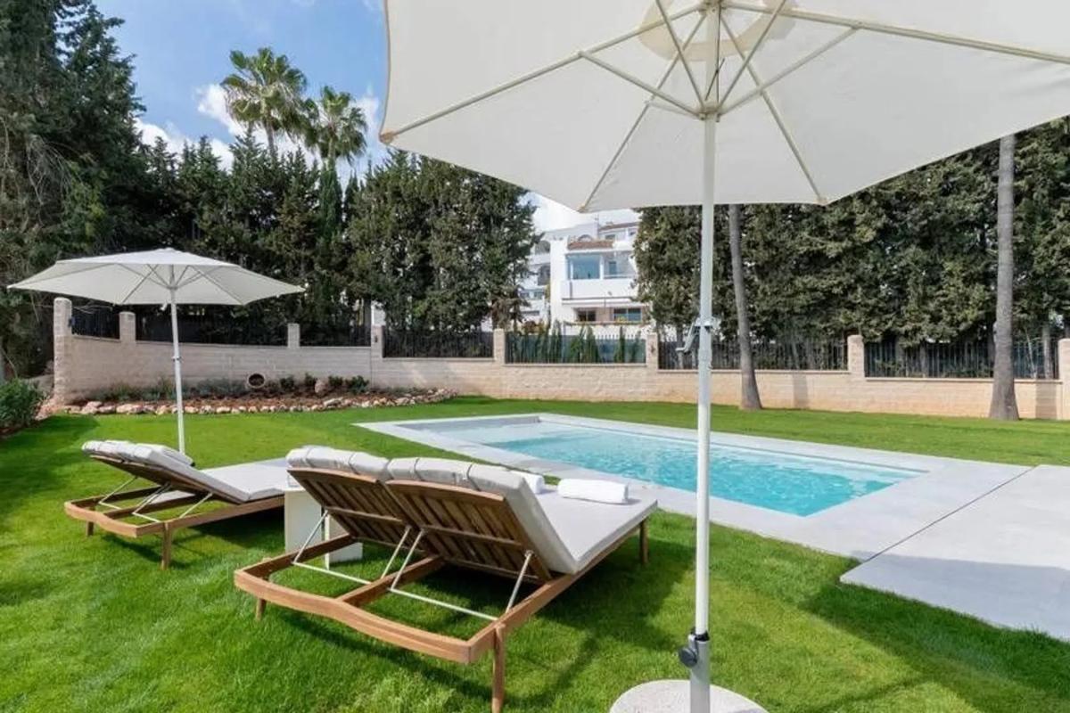 Продажа отдельного шале в  Barrio Nueva Andalucía, Марбелла photo 4