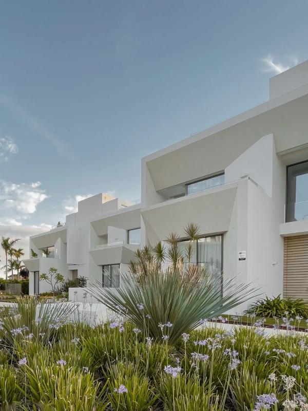 Properties for sale and rent in Spain photo 1