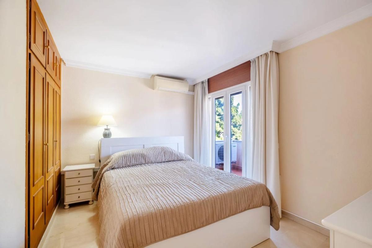 Venta de piso en Calle las Acacìas s/n, Marbella
photo 3