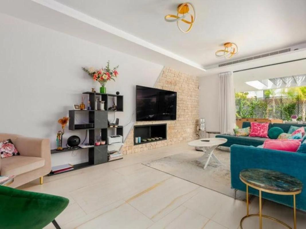 Venta de chalet independiente en Calle el Califa, Marbella
photo 3