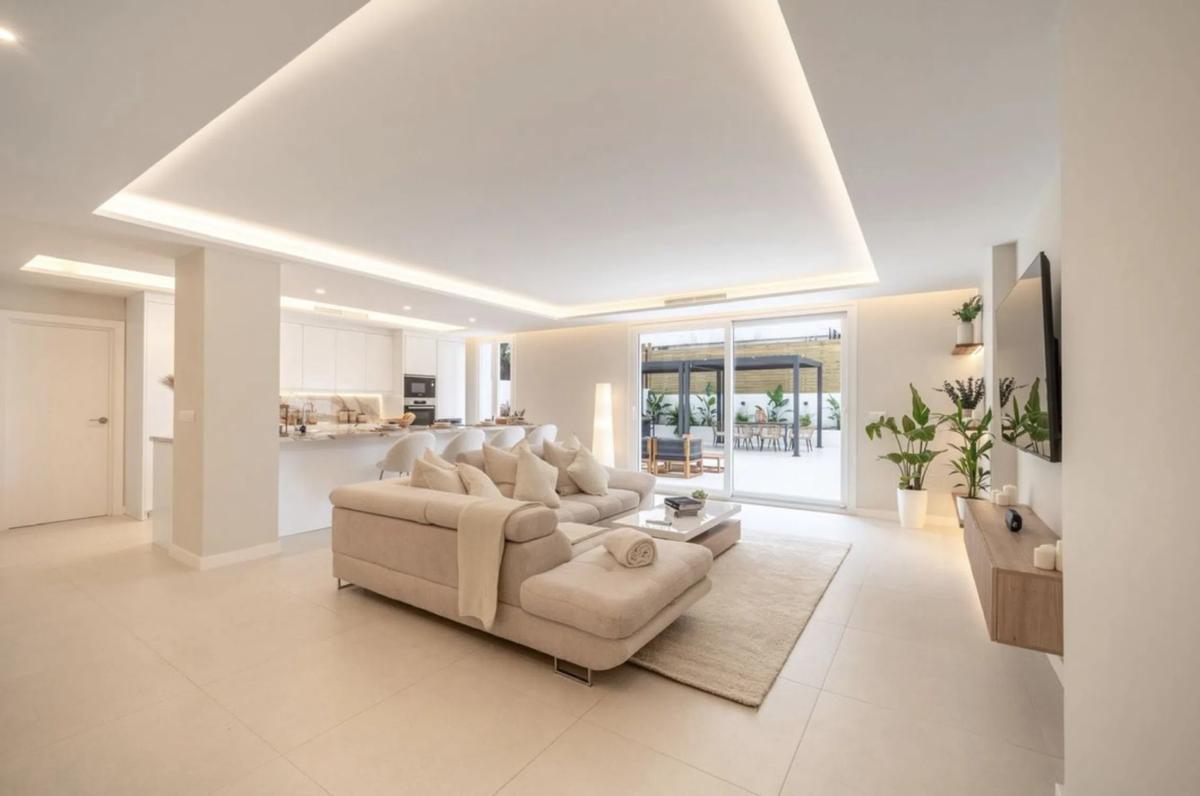 Venta de piso en Barrio Nueva Andalucía, Marbella
photo 3