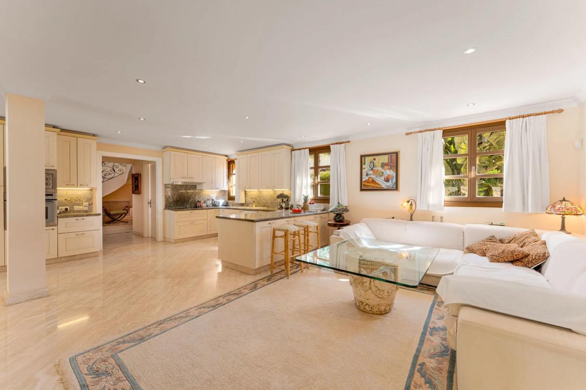 Venta de chalet independiente en Barrio Nueva Andalucía, Marbella
photo 5