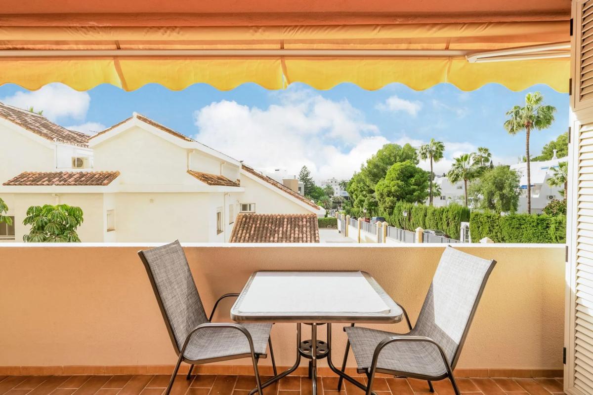 Venta de piso en Calle las Acacìas, 6, Marbella
photo 1