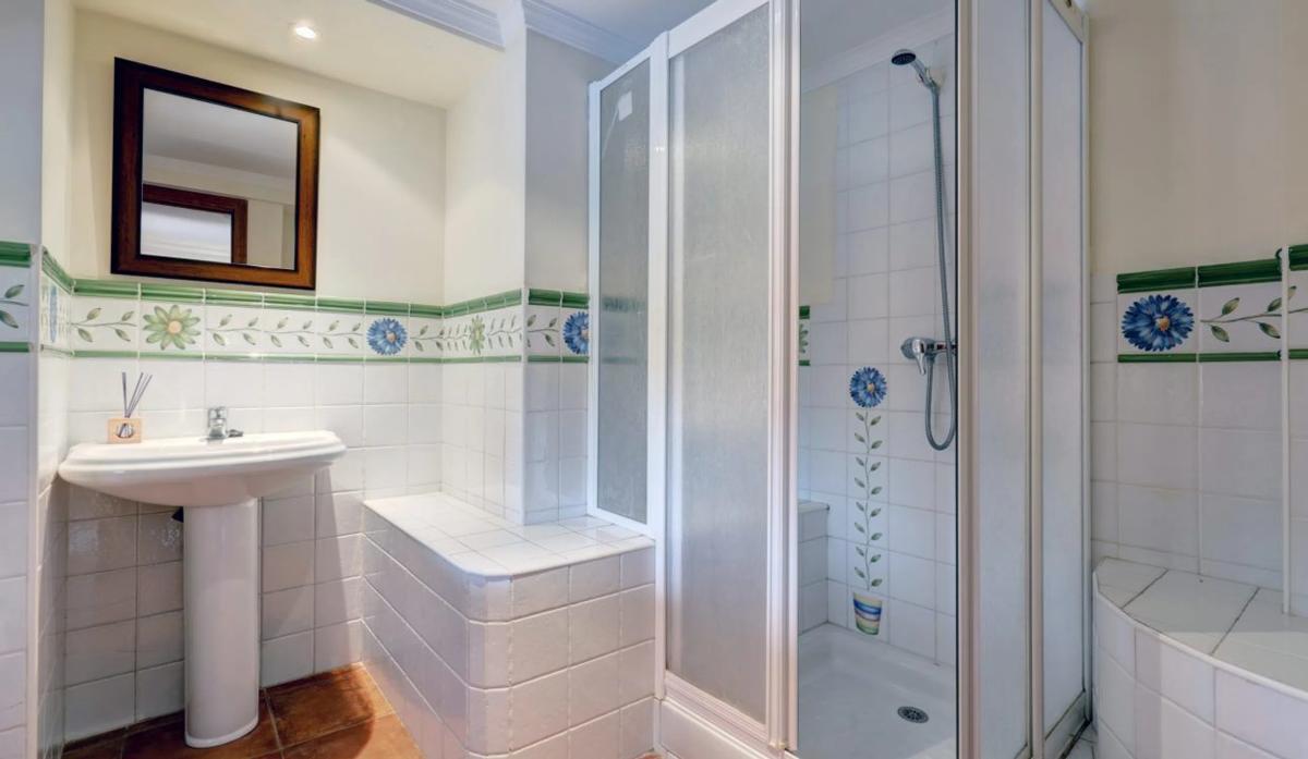 Venta de chalet independiente en Barrio Nueva Andalucía, Marbella
photo 1