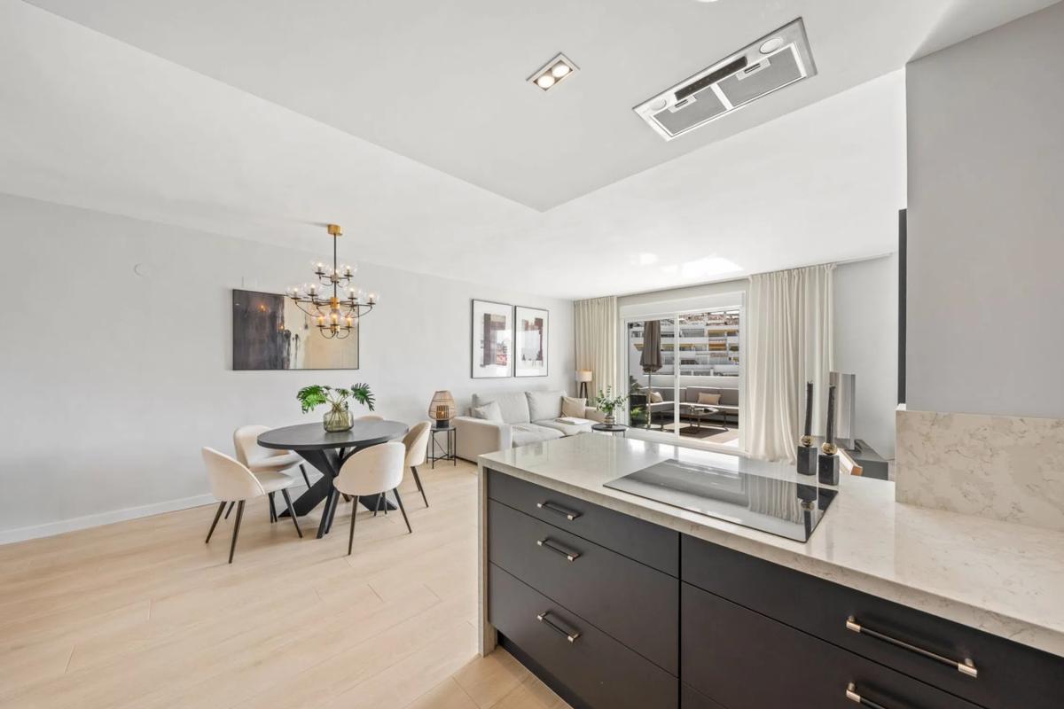 Venta de piso en Barrio Nueva Andalucía, Marbella
 photo 4