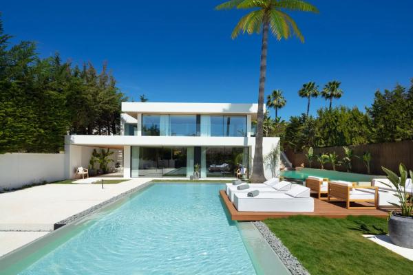 Independent chalet for sale in Barrio Nueva Andalucía, Marbella
 photo 4