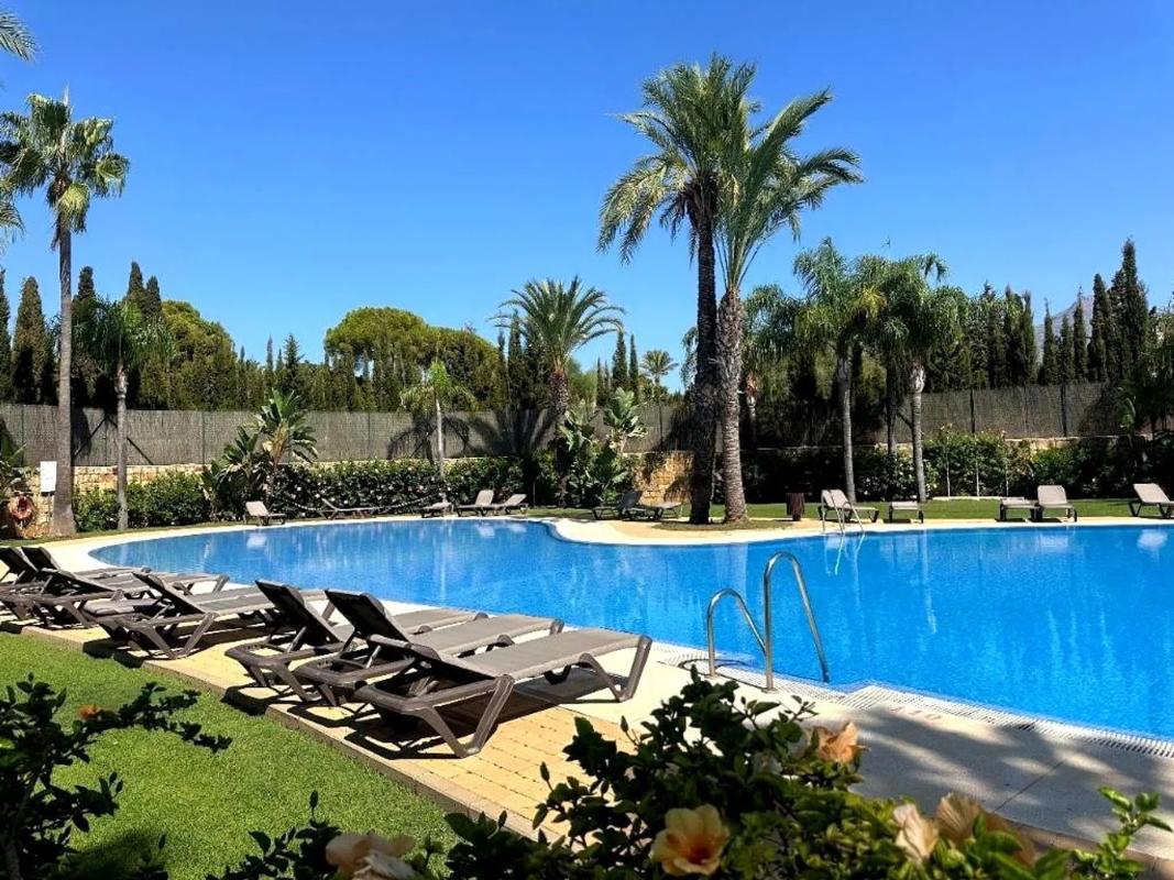 Sale of apartment in Calle de las Adelfas, Marbella
photo 1