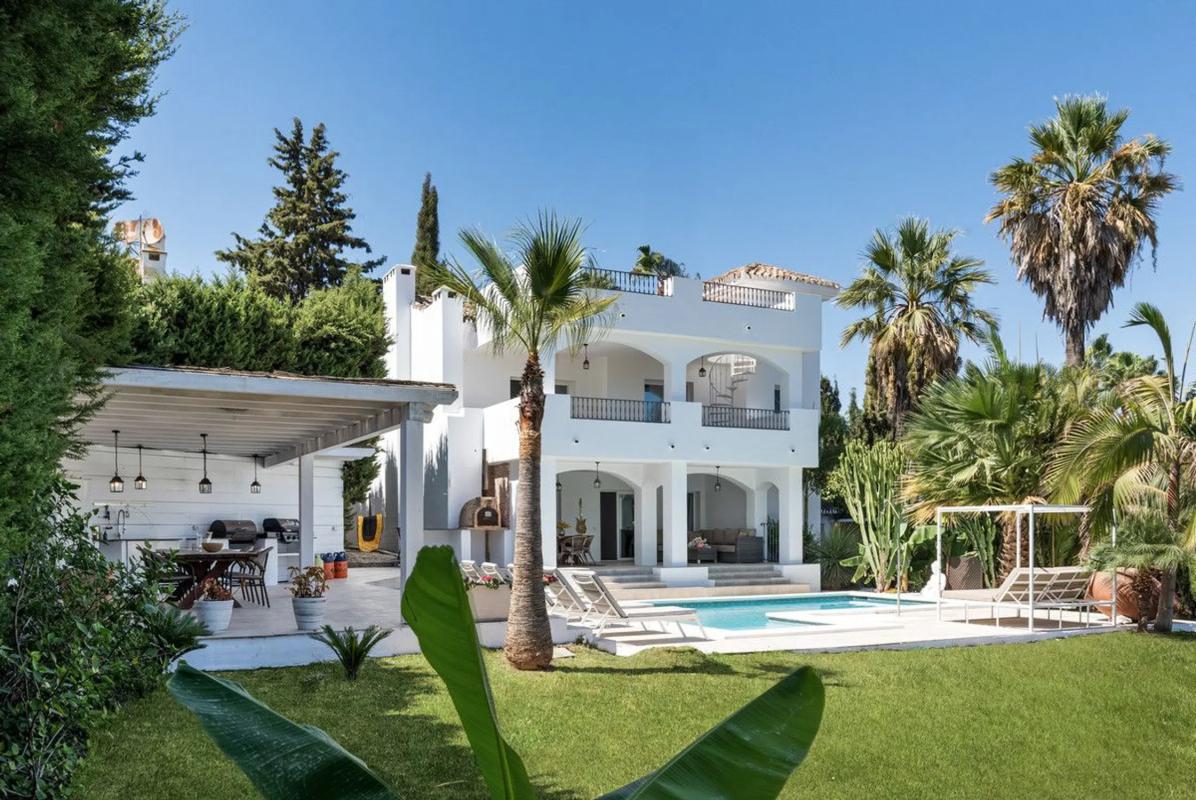 Venta de chalet independiente en Barrio Nueva Andalucía, Marbella
 photo 5
