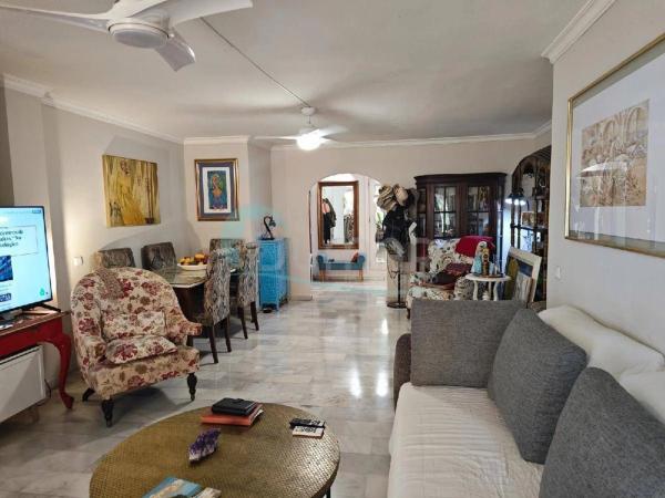Piso en venta en Barrio Nueva Andalucía, Marbella
 photo 1