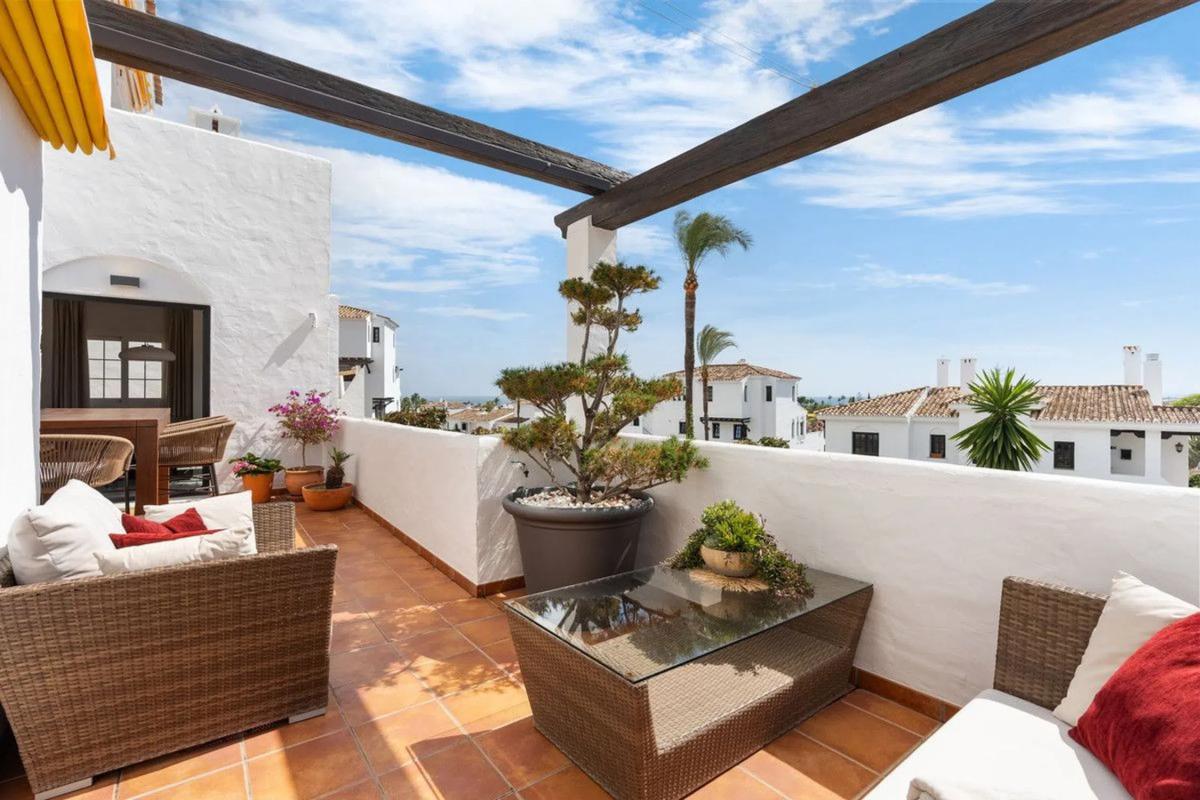 Venta de piso en Barrio Nueva Andalucía, Marbella
photo 3