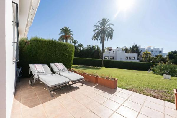 Mieszkanie na sprzedaż w  Vía, Marbella photo 2