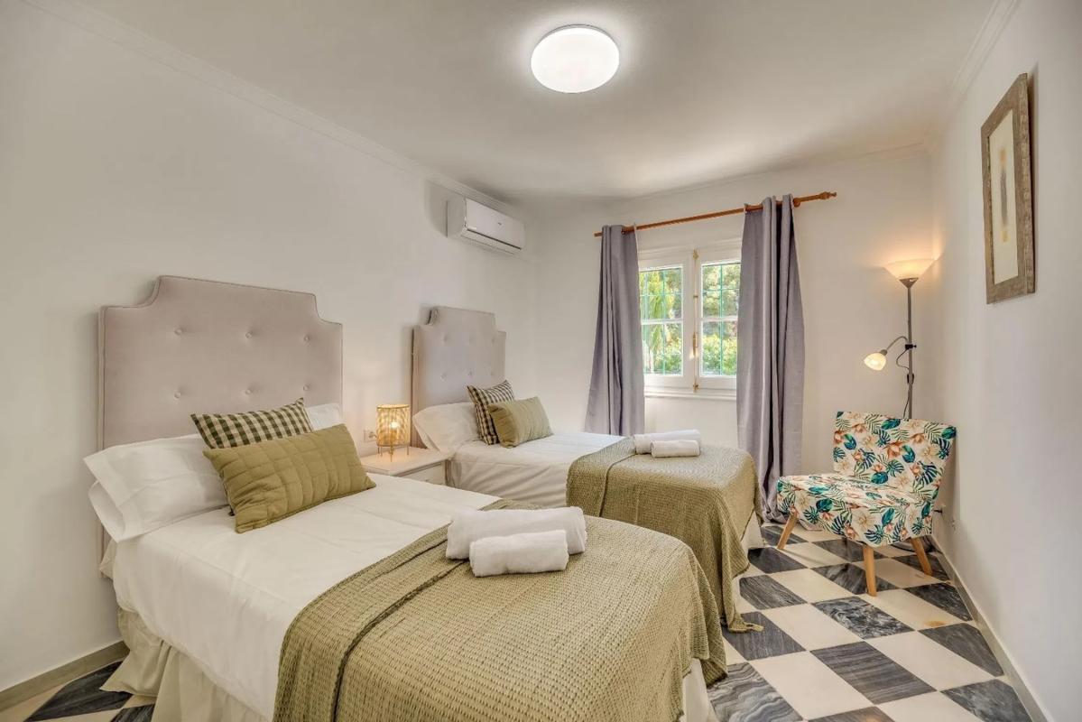 Venta de chalet independiente en Calle las Amapolas, 204, Marbella
photo 3
