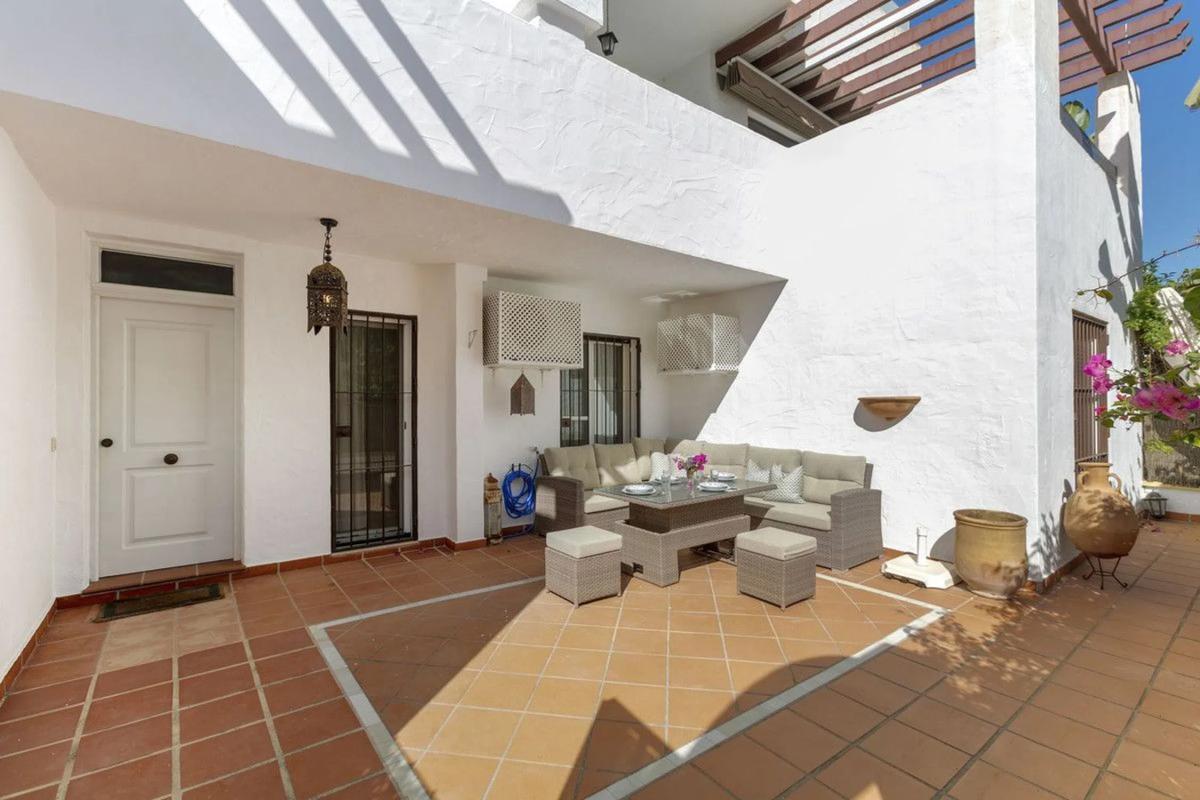 Venta de piso en Calle las Ventas, 2, Marbella
photo 2