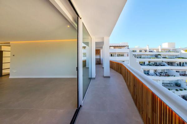 Mansarda na sprzedaż w  Calle de las Adelfas, Marbella photo 1