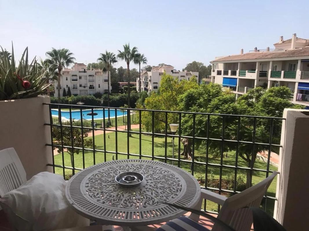 Sprzedaż mieszkania w Calle los Jazmines, 11, Marbella
photo 1