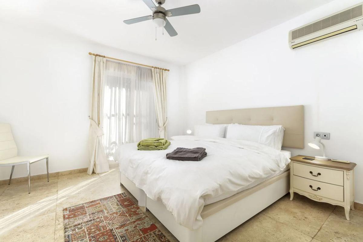 Продажа квартиры на Barrio Nueva Andalucía, Марбелла
 photo 4