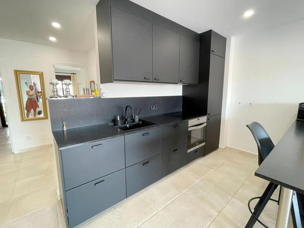 Venta de piso en Barrio Nueva Andalucía, Marbella
photo 3