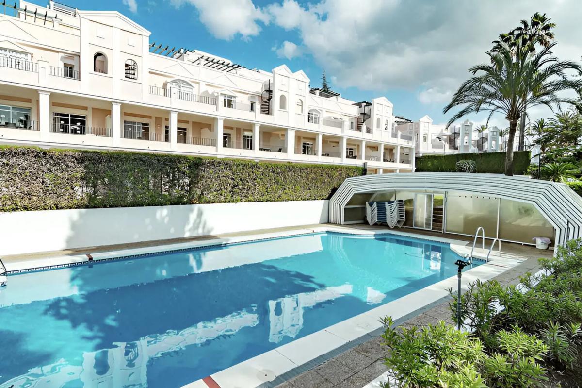 Venta de duplex en Calle el Califa, Marbella photo 2