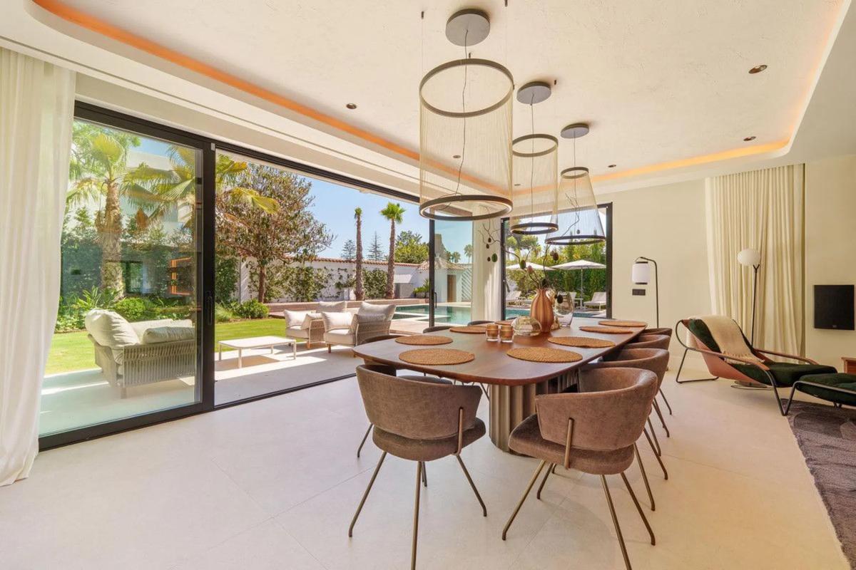 Venta de chalet independiente en Calle las Hortensias, Marbella
photo 5