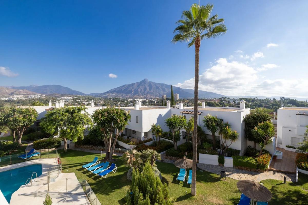 Sale of apartment in Calle las Ventas, 18, Marbella
 photo 2