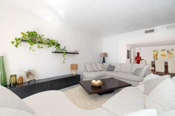 Квартира на продажу на  Calle las Ventas, 18, Марбелла photo 4