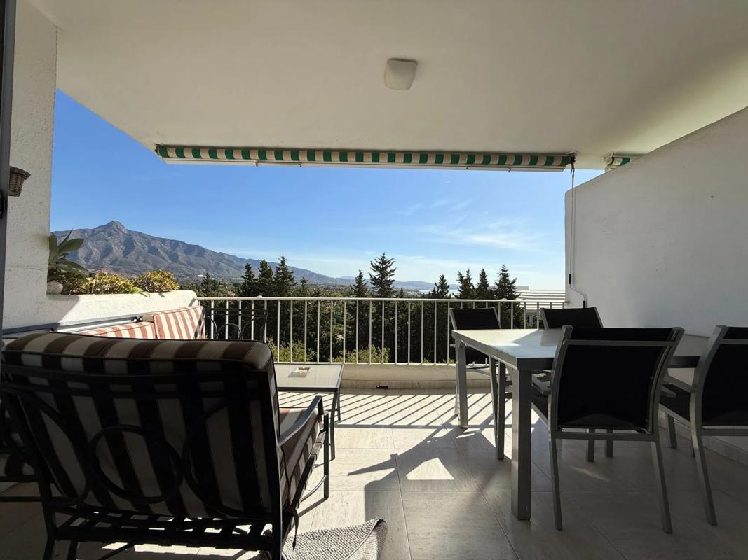 Venta de ático en Avenida de Manolete, 4, Marbella photo 3