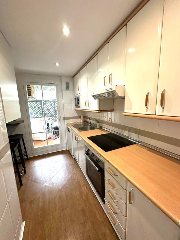 Sale of apartment in CL LAS VENTAS-NVA ANDALUCIA, Marbella
 photo 3