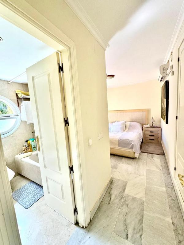 Venta de duplex en Barrio Nueva Andalucía, Marbella photo 4