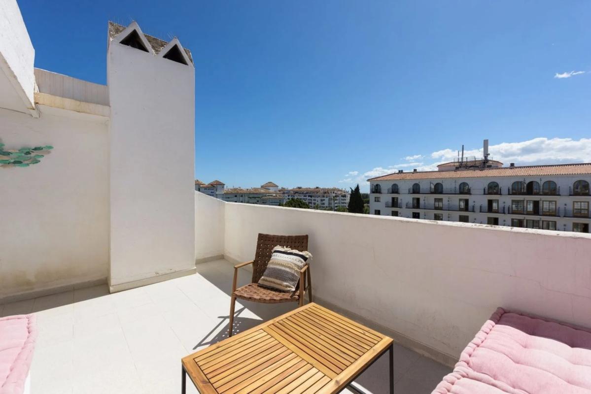 Sprzedaż szeregowego domku w CL LOS LIRIOS-NVA ANDALUCIA 2 Es:1 Pl:02 Pt:13 EDF ONLINE 29660 MARBELLA (MÁLAGA) , Marbella photo 3