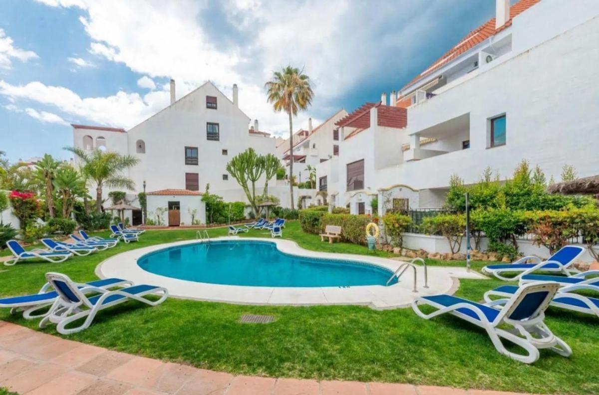 Venta de piso en Calle el Califa s/n, Marbella
 photo 2