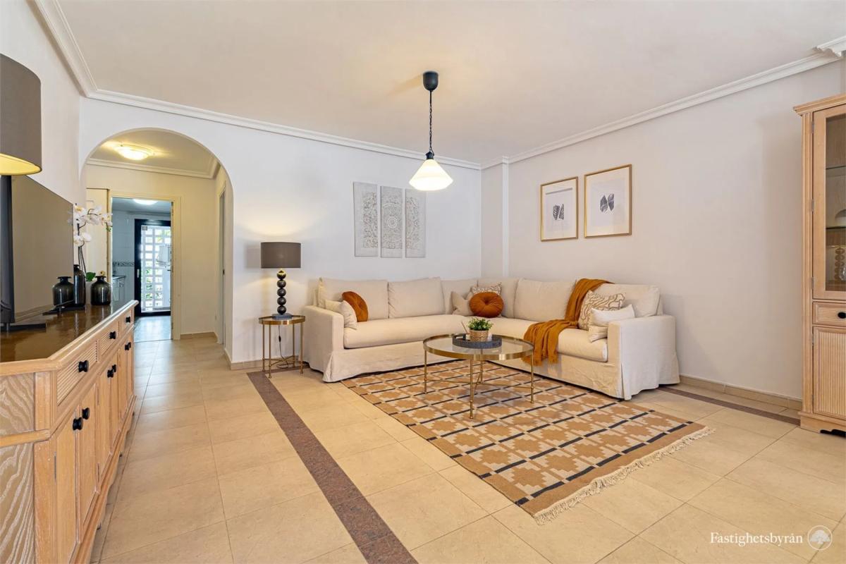 Venta de piso en Calle las Ventas, Marbella
 photo 2