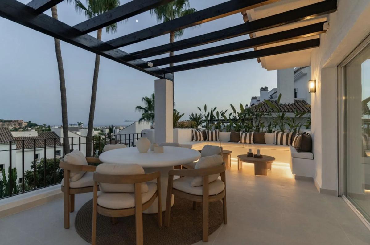 Venta de duplex en Barrio Nueva Andalucía, Marbella photo 2