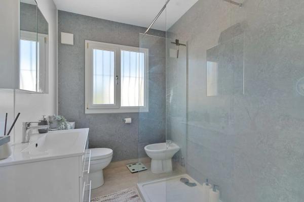 Independent chalet for sale in Barrio Nueva Andalucía, Marbella
 photo 1
