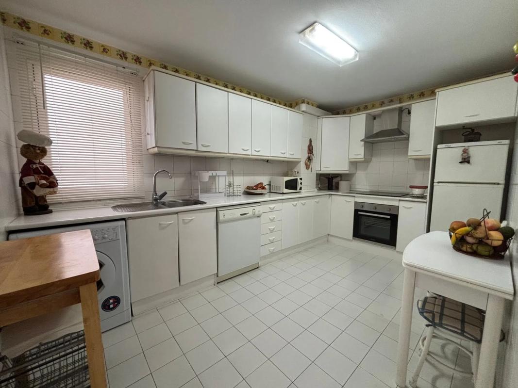 Sale of apartment in Calle Real, Marbella
 photo 2
