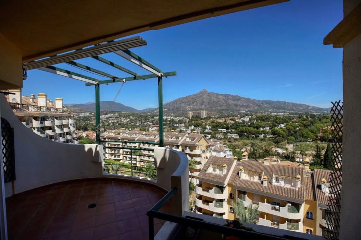 Sprzedaż mieszkania w Calle de las Adelfas s/n, Marbella
photo 1