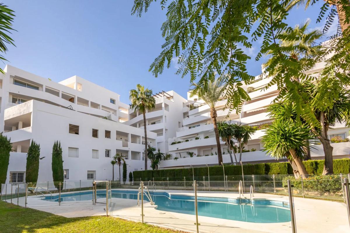 Venta de piso en Barrio Nueva Andalucía, Marbella
photo 4