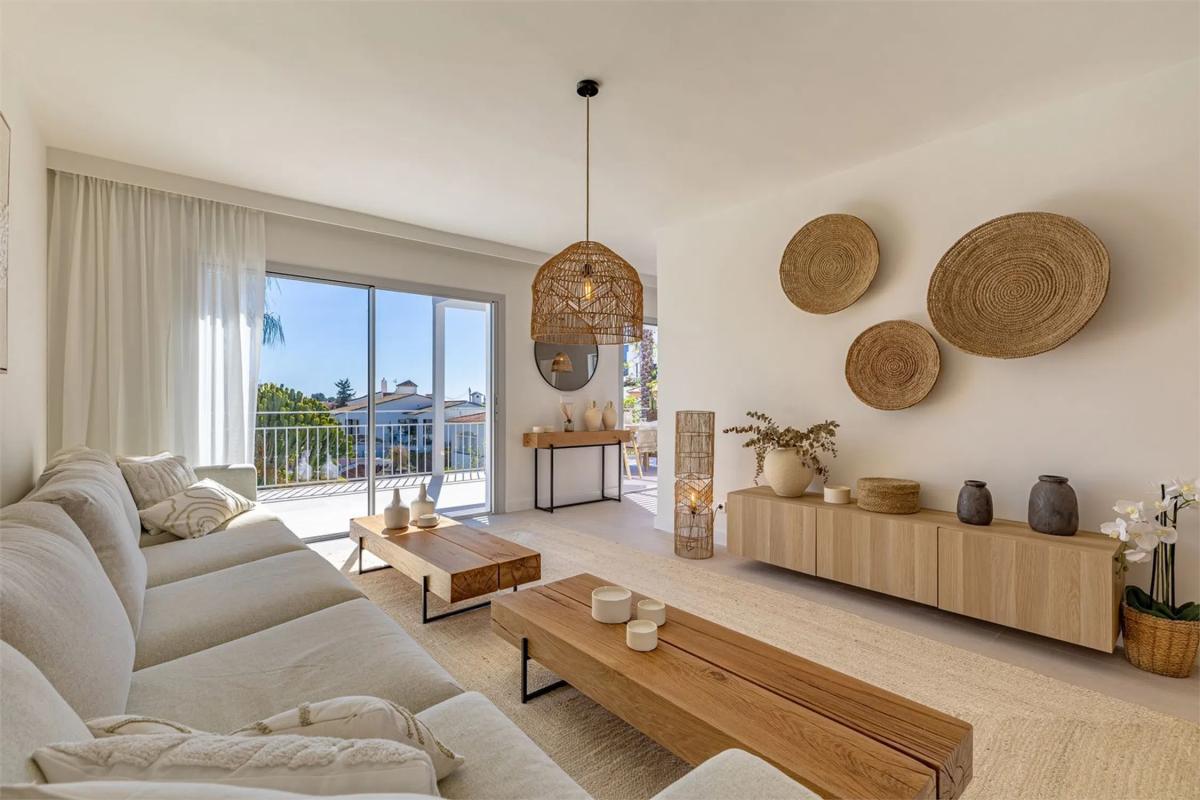 Venta de chalet independiente en Calle las Amapolas, Marbella
photo 3